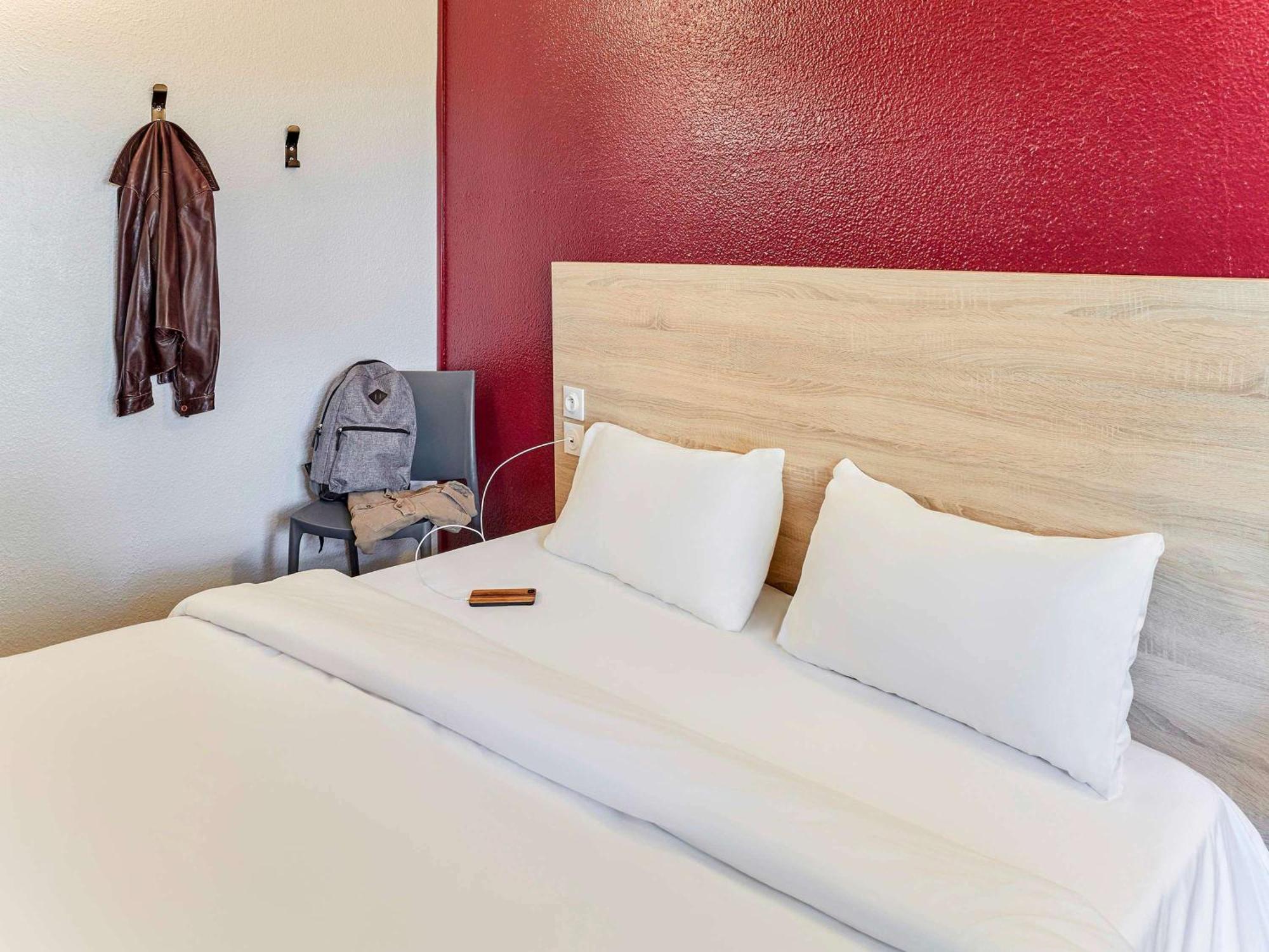 Hotel Hotelf1 Le Mans Nord *